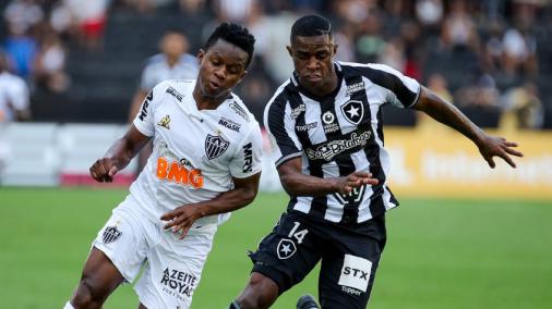 Botafogo x Atlético-MG: Central do Apito vê erro de arbitragem em gol anulado de Galo; veja o lance